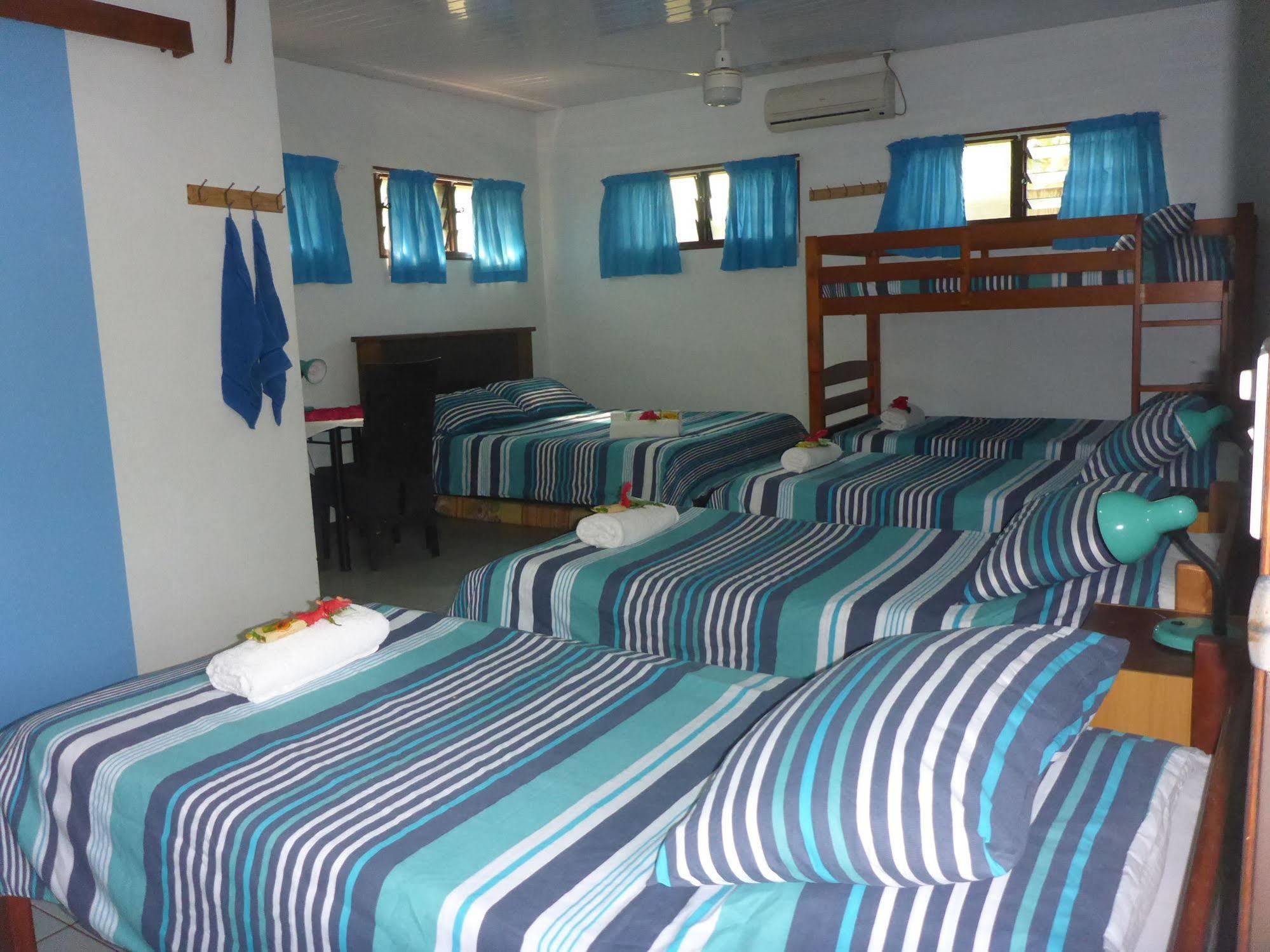 Travellers Budget Motel Порт-Вила Экстерьер фото